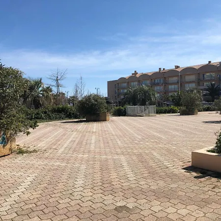 Apartment Plages-portdehyeres-4voyageurs-terrasse Hyeres